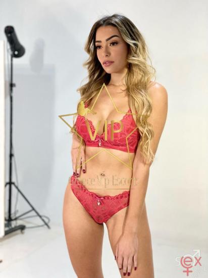 ESCORT-ATHENS-PAOLA-EROTIC-MODEL-TOUR-ATHENS-12.jpg