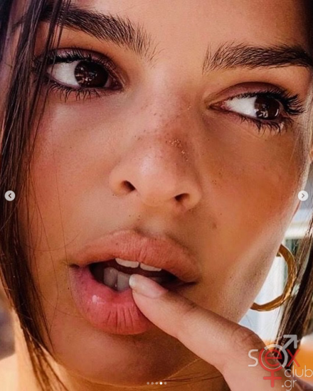 Screenshot 2024-08-12 at 22-45-21 Emily Ratajkowski (@emrata) • Φωτογραφίες και βίντεο στο Instagram.png