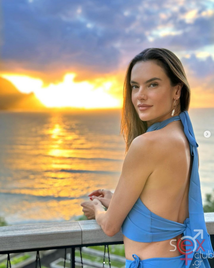 Screenshot 2024-08-18 at 21-09-29 Alessandra Ambrosio (@alessandraambrosio) • Φωτογραφίες και βίντεο στο Instagram.png