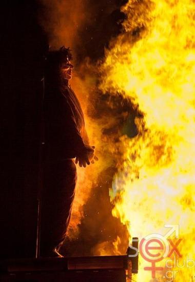 Guy_Fawkes_effigy_by_William_Warby_from_Flickr.jpg