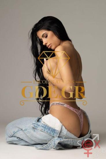 HELENA-EXOTIC-SLIM-LATIN-GDE-MODEL-IN-ATHENS-4.jpg