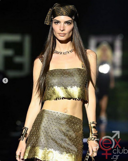 Screenshot 2024-08-13 at 16-20-04 Emily Ratajkowski (@emrata) • Φωτογραφίες και βίντεο στο Instagram.png
