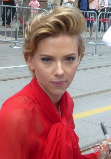 Scarlett_Johansson_2016_TIFF_Premiere.jpg