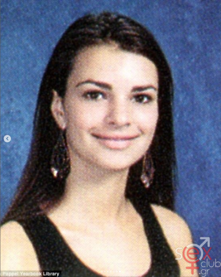 Screenshot 2024-08-13 at 16-33-09 Emily Ratajkowski (@emrata) • Φωτογραφίες και βίντεο στο Instagram.png