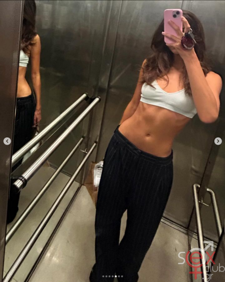 Screenshot 2024-10-27 at 08-18-37 Anthi Fakidari (@anthifakidari) • Φωτογραφίες και βίντεο στο Instagram.png
