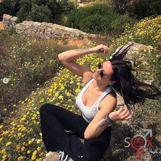 Screenshot 2024-10-13 at 23-02-02 Marianna Kalergi (@marianna_kalergi) • Φωτογραφίες και βίντεο στο Instagram.png