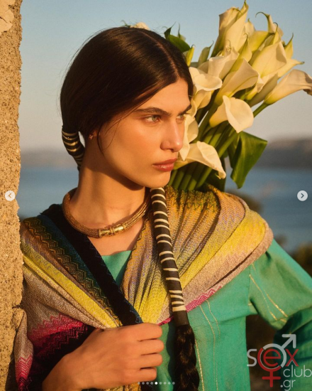 Screenshot 2024-10-27 at 08-22-09 Anthi Fakidari (@anthifakidari) • Φωτογραφίες και βίντεο στο Instagram.png