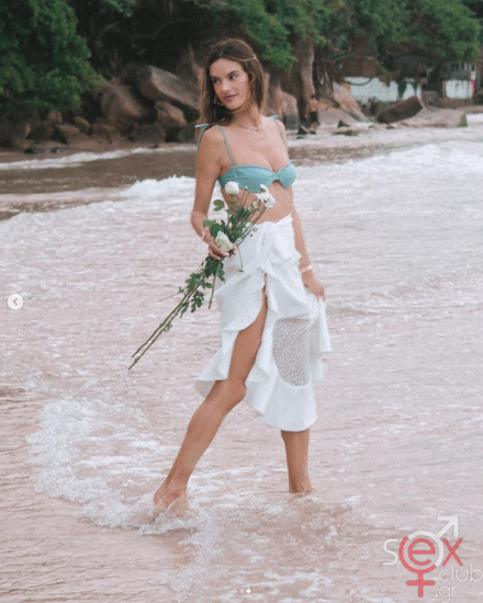 Screenshot 2024-08-18 at 22-07-45 Alessandra Ambrosio (@alessandraambrosio) • Φωτογραφίες και βίντεο στο Instagram.png