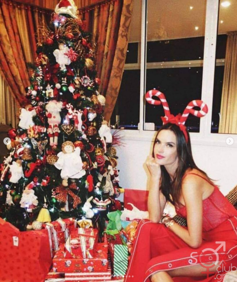 Screenshot 2024-08-18 at 22-22-32 Alessandra Ambrosio (@alessandraambrosio) • Φωτογραφίες και βίντεο στο Instagram.png
