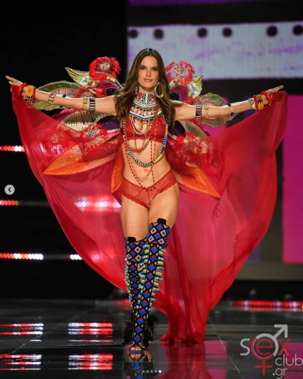 Screenshot 2024-08-18 at 22-29-20 Alessandra Ambrosio (@alessandraambrosio) • Φωτογραφίες και βίντεο στο Instagram.png
