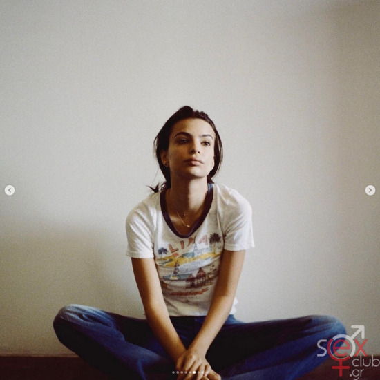 Screenshot 2024-08-13 at 18-20-52 Emily Ratajkowski (@emrata) • Φωτογραφίες και βίντεο στο Instagram.png