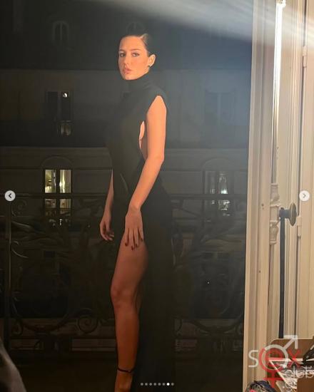 Screenshot 2025-01-12 at 16-47-17 adeleexarchopoulos • Φωτογραφίες και βίντεο στο Instagram.png