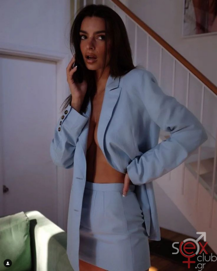 Screenshot 2024-08-13 at 18-27-05 Emily Ratajkowski (@emrata) • Φωτογραφίες και βίντεο στο Instagram.png