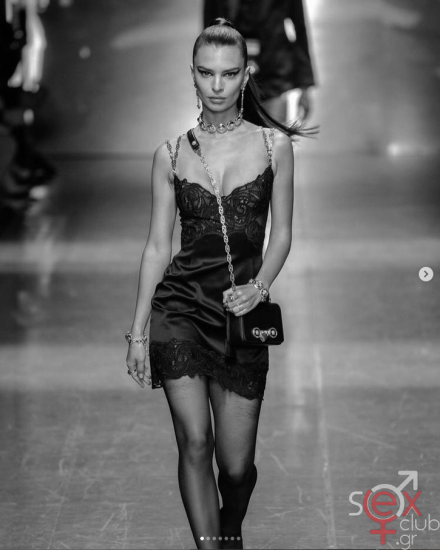 Screenshot 2024-08-13 at 18-27-58 Emily Ratajkowski (@emrata) • Φωτογραφίες και βίντεο στο Instagram.png