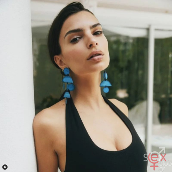 Screenshot 2024-08-13 at 18-28-39 Emily Ratajkowski (@emrata) • Φωτογραφίες και βίντεο στο Instagram.png