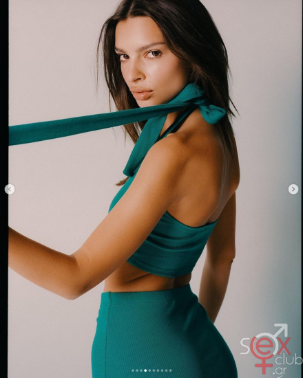 Screenshot 2024-08-13 at 18-33-10 Emily Ratajkowski (@emrata) • Φωτογραφίες και βίντεο στο Instagram.png