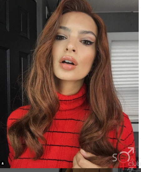 Screenshot 2024-08-13 at 18-42-47 Emily Ratajkowski (@emrata) • Φωτογραφίες και βίντεο στο Instagram.png
