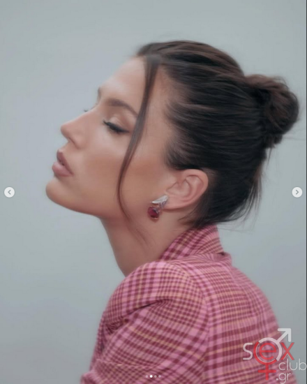 Screenshot 2025-01-12 at 18-17-53 adeleexarchopoulos • Φωτογραφίες και βίντεο στο Instagram.png