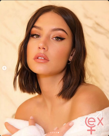 Screenshot 2025-01-12 at 19-30-20 adeleexarchopoulos • Φωτογραφίες και βίντεο στο Instagram.png