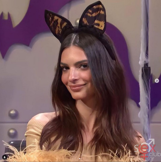 Screenshot 2024-08-13 at 18-59-45 Emily Ratajkowski (@emrata) • Φωτογραφίες και βίντεο στο Instagram.png