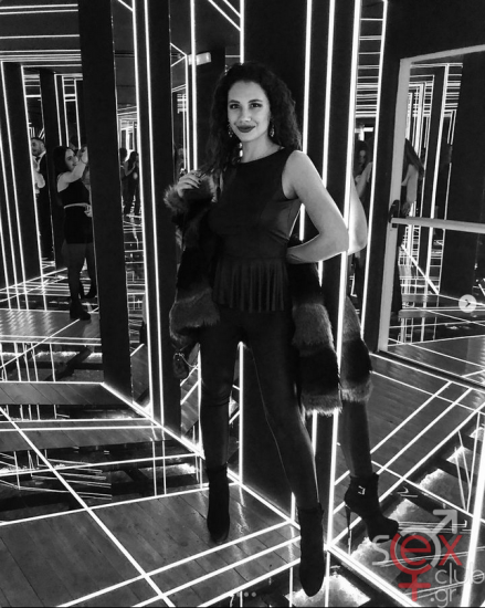 Screenshot 2024-10-13 at 23-49-39 Marianna Kalergi (@marianna_kalergi) • Φωτογραφίες και βίντεο στο Instagram.png