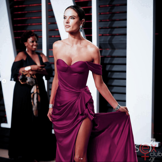 Screenshot 2024-09-15 at 03-40-29 Alessandra Ambrosio (@alessandraambrosio) • Φωτογραφίες και βίντεο στο Instagram.png