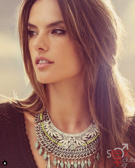 Screenshot 2024-09-15 at 03-52-55 Alessandra Ambrosio (@alessandraambrosio) • Φωτογραφίες και βίντεο στο Instagram.png