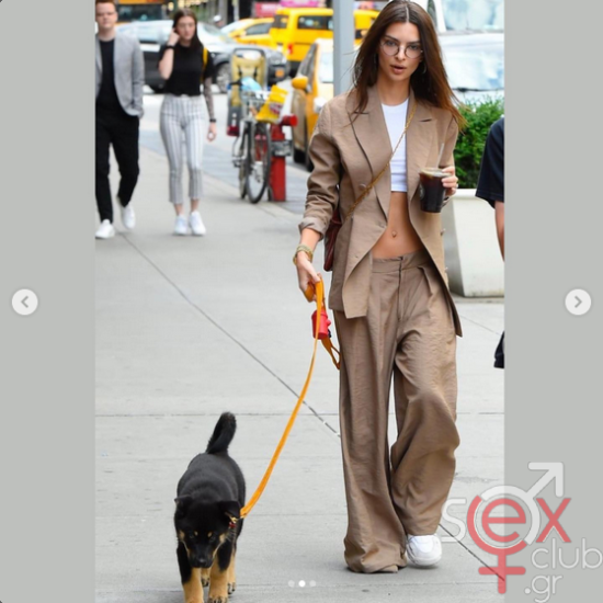Screenshot 2024-08-14 at 09-43-25 Emily Ratajkowski (@emrata) • Φωτογραφίες και βίντεο στο Instagram.png
