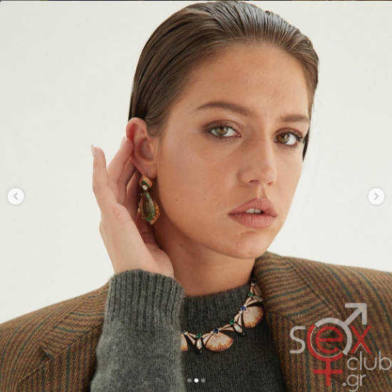 Screenshot 2025-01-12 at 20-44-29 adeleexarchopoulos • Φωτογραφίες και βίντεο στο Instagram.png