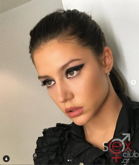 Screenshot 2025-01-12 at 20-44-52 adeleexarchopoulos • Φωτογραφίες και βίντεο στο Instagram.png