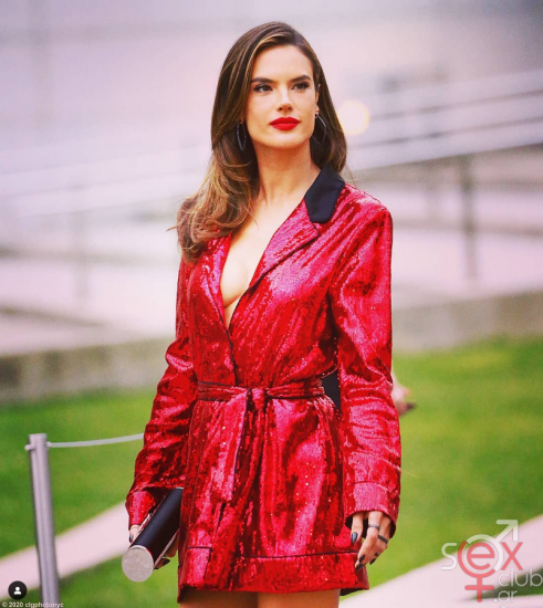Screenshot 2024-09-15 at 04-00-00 Alessandra Ambrosio (@alessandraambrosio) • Φωτογραφίες και βίντεο στο Instagram.png