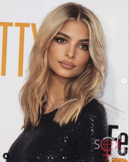 Screenshot 2024-08-14 at 09-58-42 Emily Ratajkowski (@emrata) • Φωτογραφίες και βίντεο στο Instagram.png