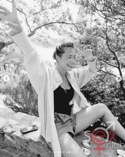 Screenshot 2025-02-16 at 18-20-21 adeleexarchopoulos • Φωτογραφίες και βίντεο στο Instagram.png