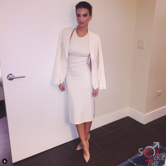 Screenshot 2024-08-14 at 20-12-22 Emily Ratajkowski (@emrata) • Φωτογραφίες και βίντεο στο Instagram.png