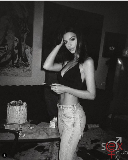 Screenshot 2024-08-14 at 20-17-20 Emily Ratajkowski (@emrata) • Φωτογραφίες και βίντεο στο Instagram.png