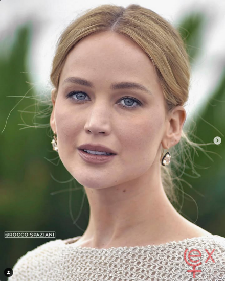 Screenshot 2025-03-29 at 19-13-55 Jennifer Lawrence (@jenniferlawrenceoffical__) • Φωτογραφίες και βίντεο στο Instagram.png