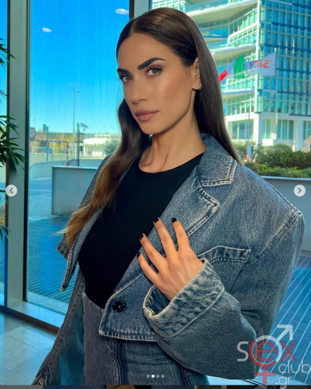 Screenshot 2025-02-09 at 19-19-55 Melissa Satta (@melissasatta) • Φωτογραφίες και βίντεο στο Instagram.png