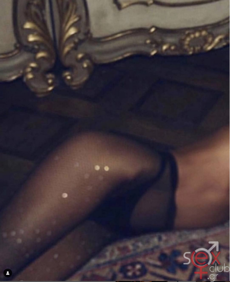 Screenshot 2024-08-15 at 18-00-41 Emily Ratajkowski (@emrata) • Φωτογραφίες και βίντεο στο Instagram.png