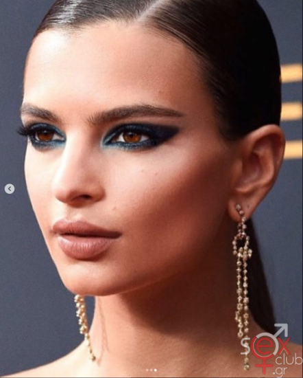 Screenshot 2024-08-15 at 18-04-46 Emily Ratajkowski (@emrata) • Φωτογραφίες και βίντεο στο Instagram.png