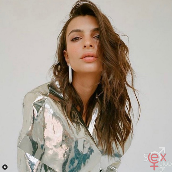 Screenshot 2024-08-15 at 18-19-23 Emily Ratajkowski (@emrata) • Φωτογραφίες και βίντεο στο Instagram.png