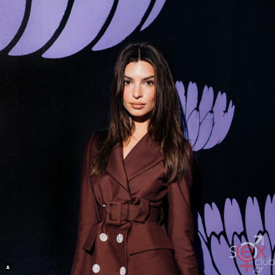 Screenshot 2024-08-19 at 19-38-41 Emily Ratajkowski (@emrata) • Φωτογραφίες και βίντεο στο Instagram.png