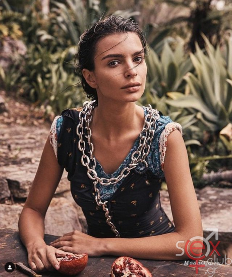 Screenshot 2024-08-20 at 20-34-30 Emily Ratajkowski (@emrata) • Φωτογραφίες και βίντεο στο Instagram.png