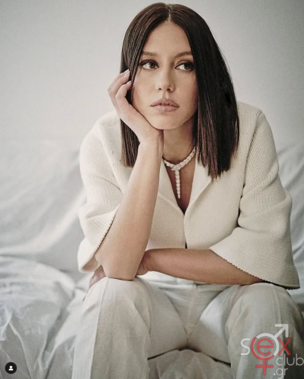 Screenshot 2025-02-17 at 07-41-54 adeleexarchopoulos • Φωτογραφίες και βίντεο στο Instagram.png