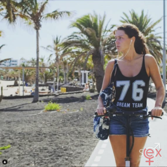 Screenshot 2025-02-17 at 07-48-11 adeleexarchopoulos • Φωτογραφίες και βίντεο στο Instagram.png