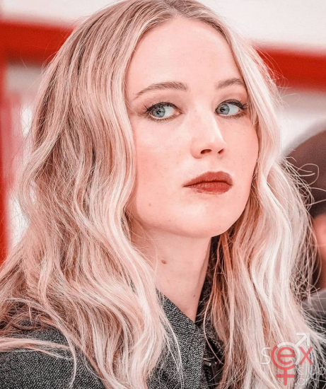 Screenshot 2025-03-29 at 20-30-51 Jennifer Lawrence (@jenniferlawrenceoffical__) • Φωτογραφίες και βίντεο στο Instagram.png