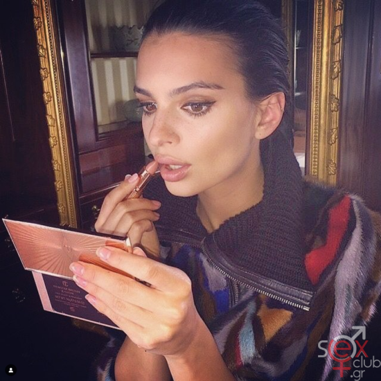 Screenshot 2024-08-20 at 21-33-39 Emily Ratajkowski (@emrata) • Φωτογραφίες και βίντεο στο Instagram.png