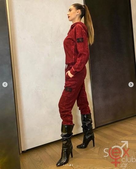 Screenshot 2025-02-09 at 20-43-48 Melissa Satta (@melissasatta) • Φωτογραφίες και βίντεο στο Instagram.png
