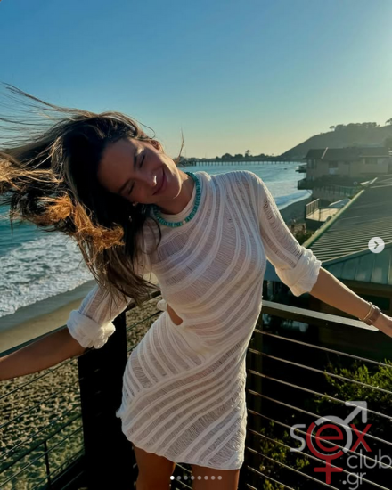Screenshot 2025-04-06 at 19-30-49 Alessandra Ambrosio (@alessandraambrosio) • Φωτογραφίες και βίντεο στο Instagram.png