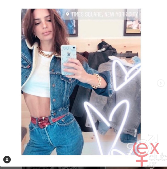 Screenshot 2024-08-20 at 22-03-49 Emily Ratajkowski (@emrata) • Φωτογραφίες και βίντεο στο Instagram.png