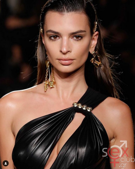 Screenshot 2024-08-20 at 22-14-48 Emily Ratajkowski (@emrata) • Φωτογραφίες και βίντεο στο Instagram.png